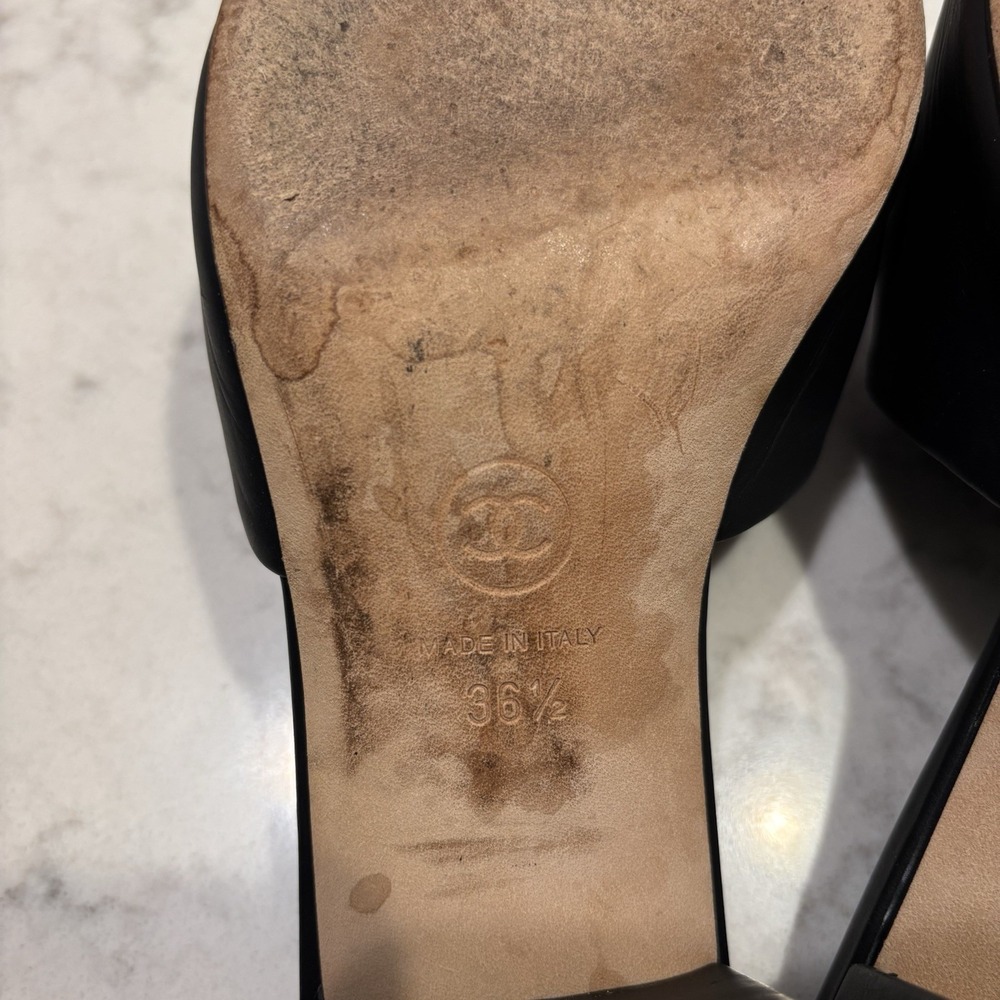 Chanel Black Leather Beaded CC Logo‎ Block Heel Mule Sandals 36.5 Made in Italy - Picture 8 of 16